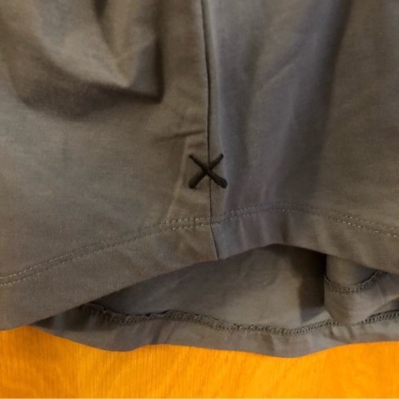 Cuts Clothing Long Sleeve Henley Curve Hem Shirt Size XL - Picture 5 of 7